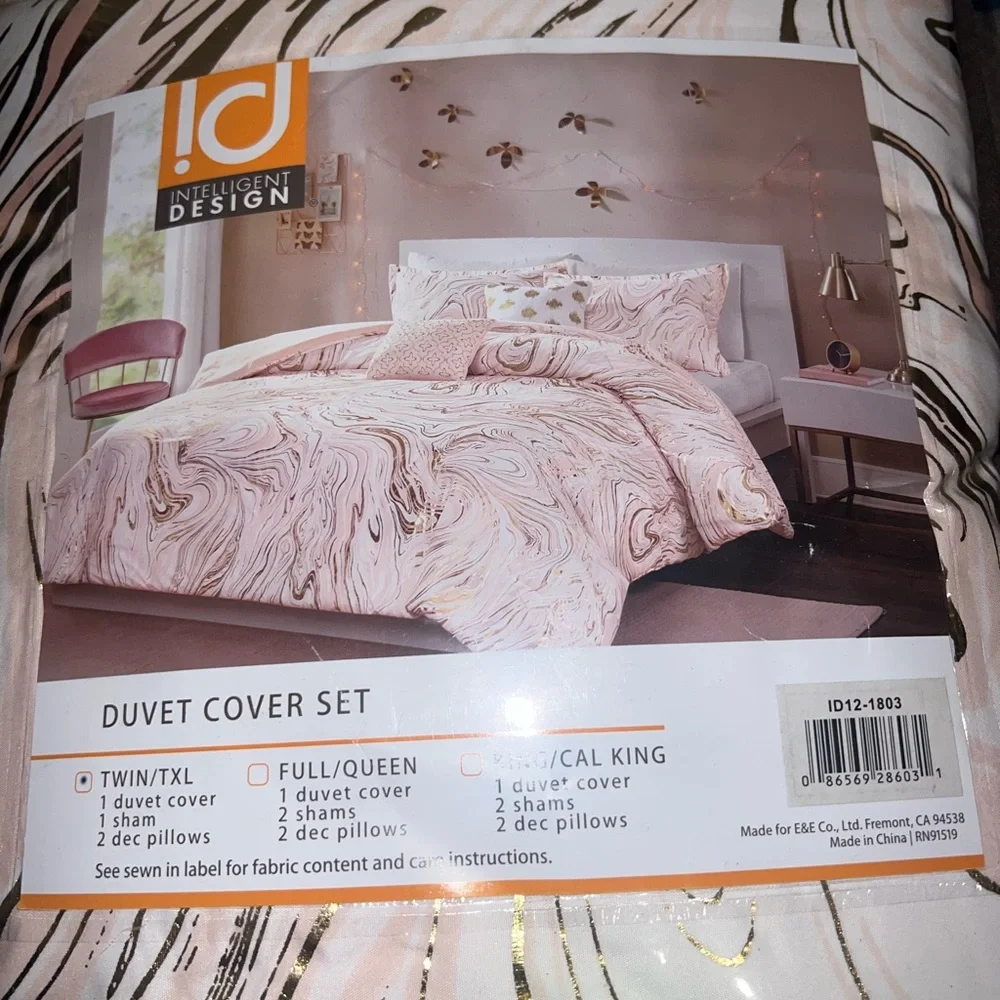 NEW Intelligent Design REBECCA Duvet Cover 4 Piece Set Twin/TwinXL